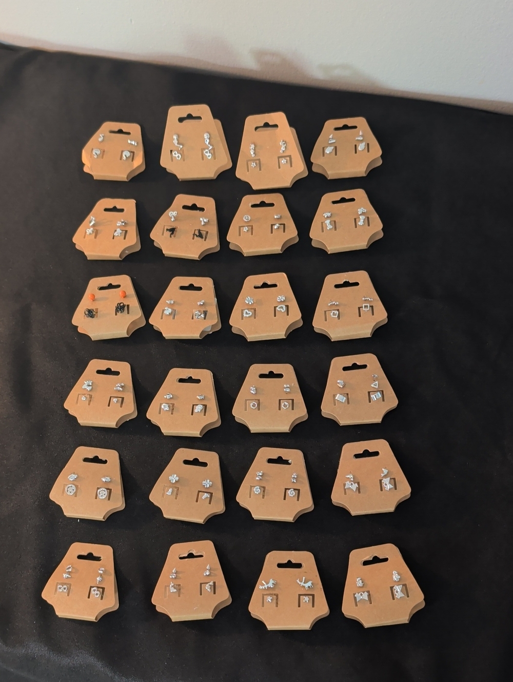 Lot Of 24 Stud Earrings Various Designs *NEW*